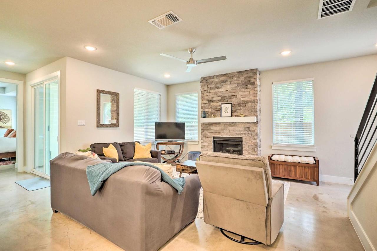 Gorgeous Georgetown Home, Walk To The Square! Exteriör bild
